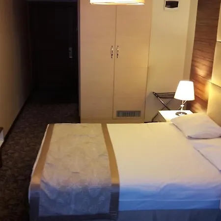 Hotell Derpa 3*