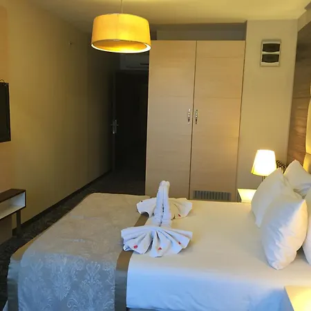 Derpa Hotell 3*