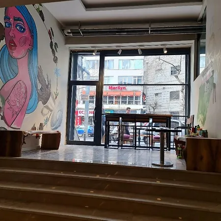 Derpa Hotel 3*