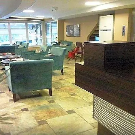 Hotel Derpa 3*