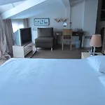 ホテル Derpa 3*