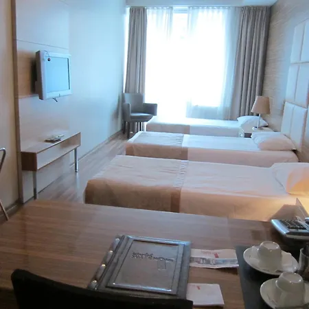 Derpa Hotel 3*